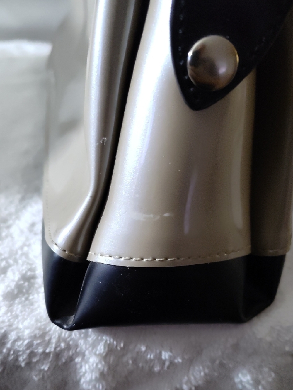 Beijo Gray And Black Shoulder Bag - Picture 5 of 5